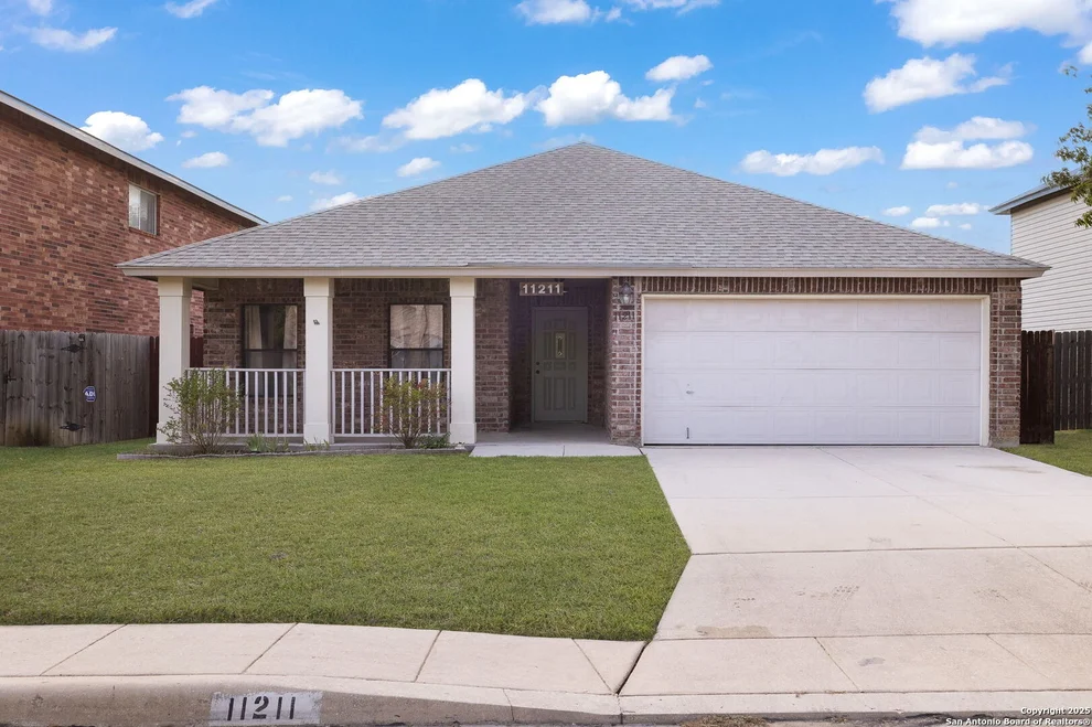 Unit for sale at 11211 Talbot Sq, San Antonio, TX 78249