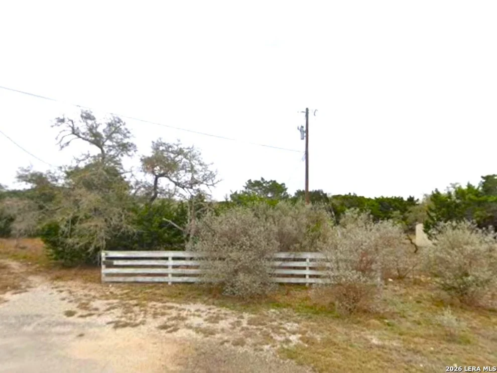 Unit for sale at 109 Oak Forest Ln, Pipe Creek, TX 78063