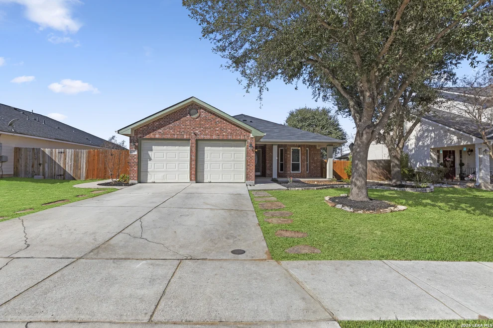 Unit for sale at 416 Roadrunner Ave., New Braunfels, TX 78130
