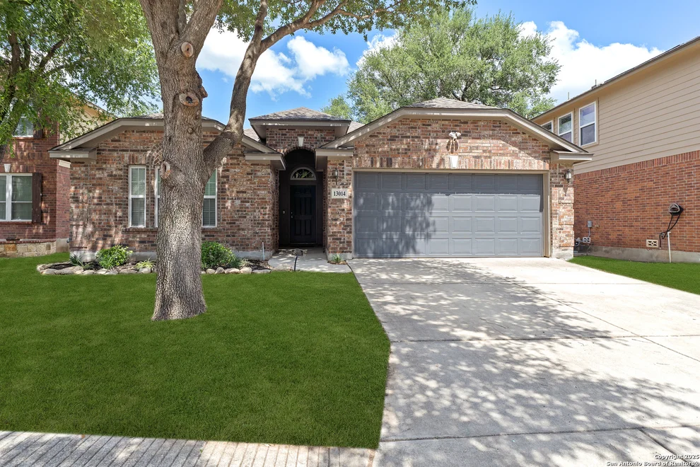 Unit for sale at 13014 Essen, Helotes, TX 78023