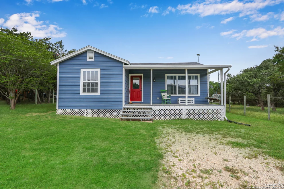 Unit for sale at 1283 Rocky Creek Dr, Canyon Lake, TX 78133
