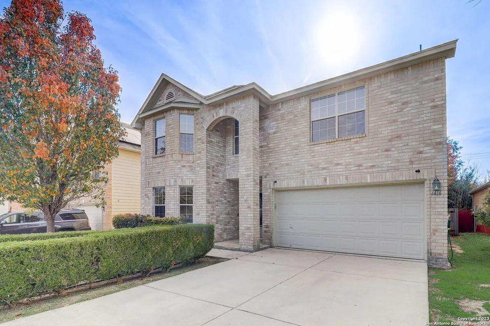 Unit for sale at 6616 Wayman Ridge, Live Oak, TX 78233