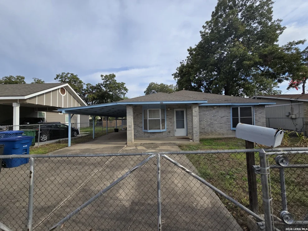 Unit for sale at 311 Sharer st, San Antonio, TX 78208