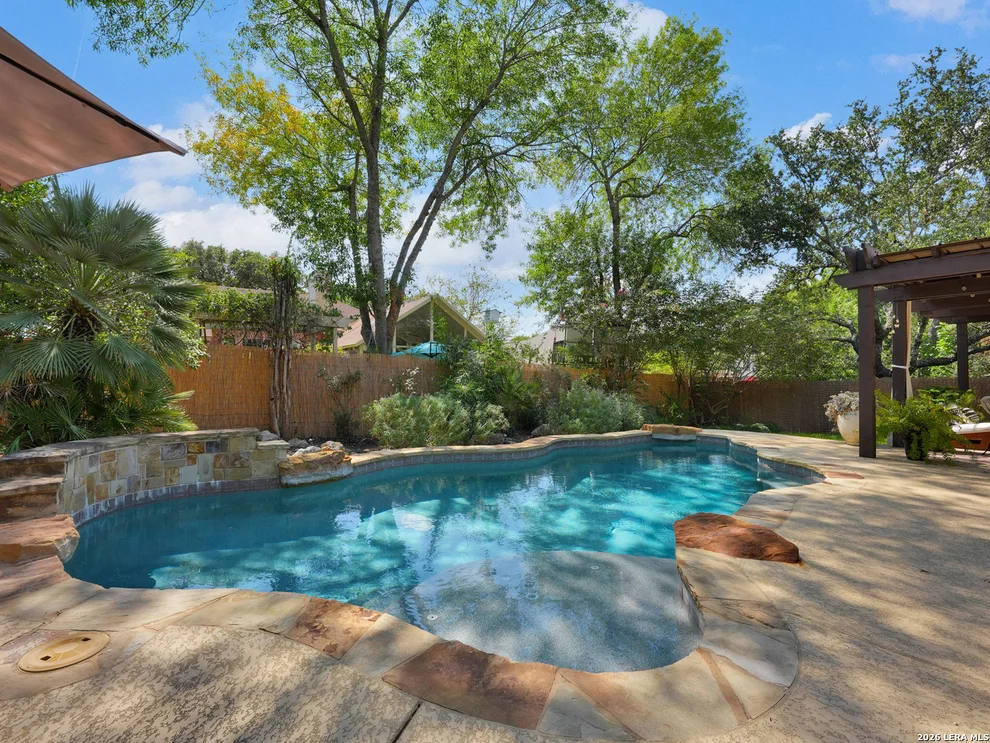 Unit for sale at 18039 SUMMER KNOLL DR, San Antonio, TX 78258
