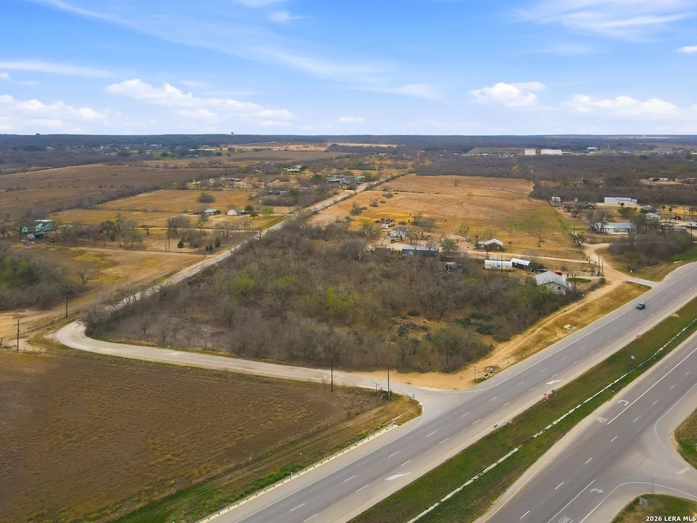 Unit for sale at 4988 S loop 1604 E, Elmendorf, TX 78112