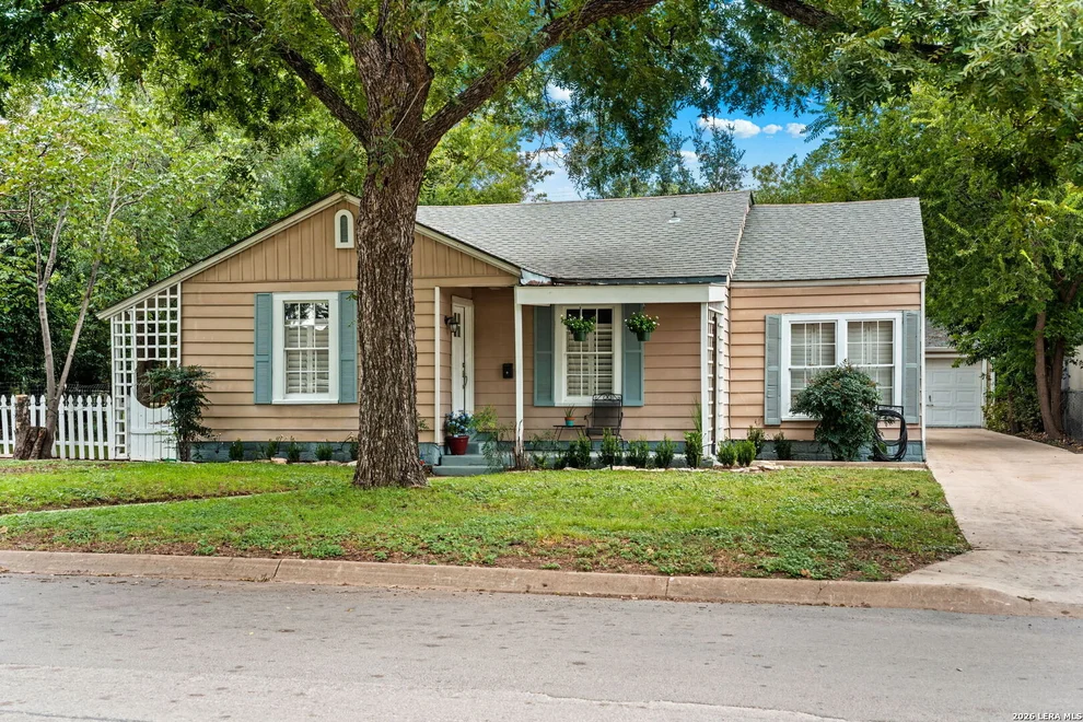 Unit for sale at 616 Lois, Kerrville, TX 78028