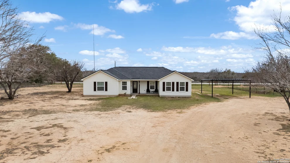 Unit for sale at 102 County Road 2636, Devine, TX 78016