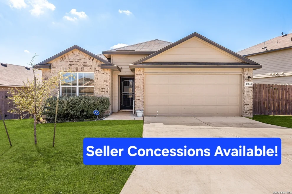 Unit for sale at 13044 Whisper Bnd, San Antonio, TX 78252