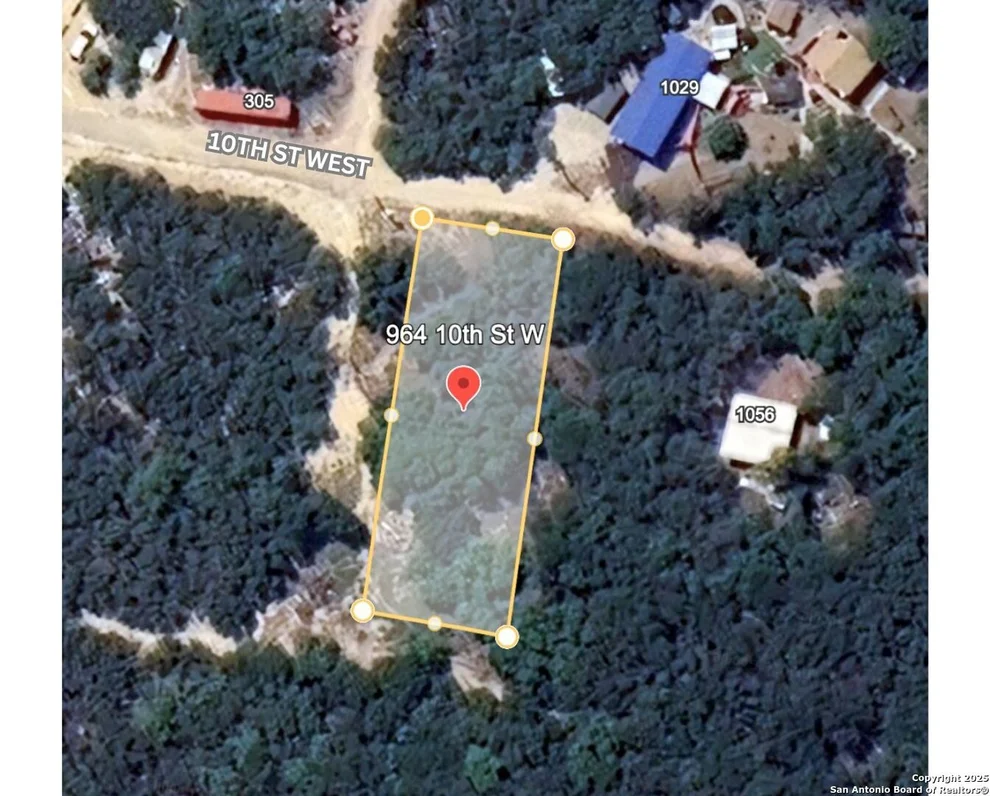 Unit for sale at 964 10th, Lakehills, TX 78063