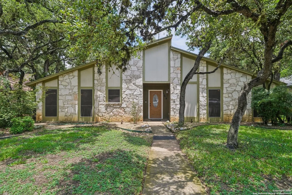 Unit for sale at 13634 PEBBLE OAK DR, San Antonio, TX 78231