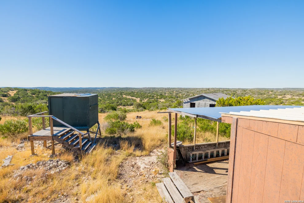 Unit for sale at 172 Sd 55576, Rocksprings, TX 78880