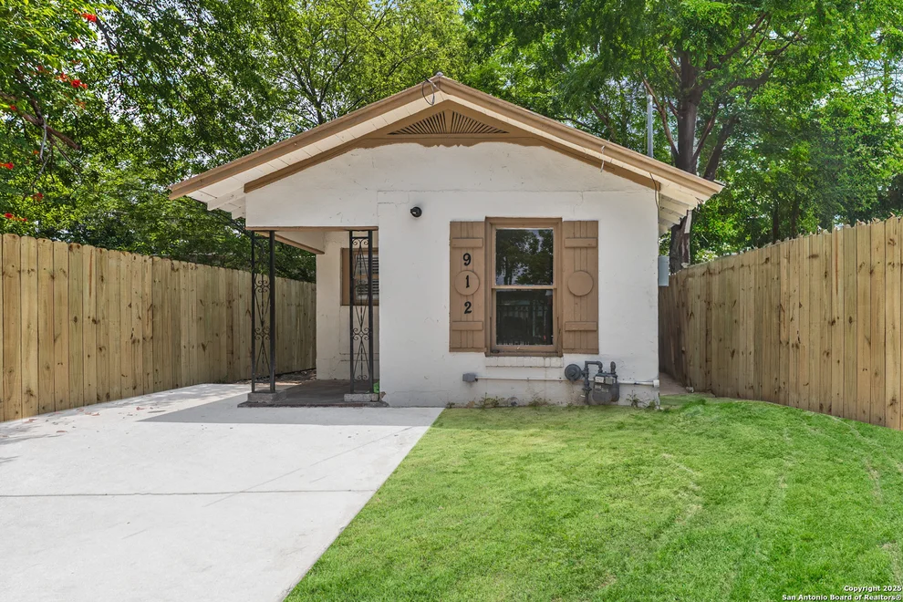 Unit for sale at 912 Elvira, San Antonio, TX 78207