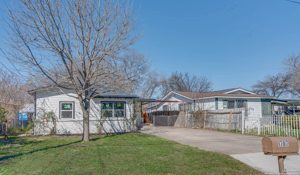 Unit for sale at 1707 W Gerald Ave, San Antonio, TX 78211