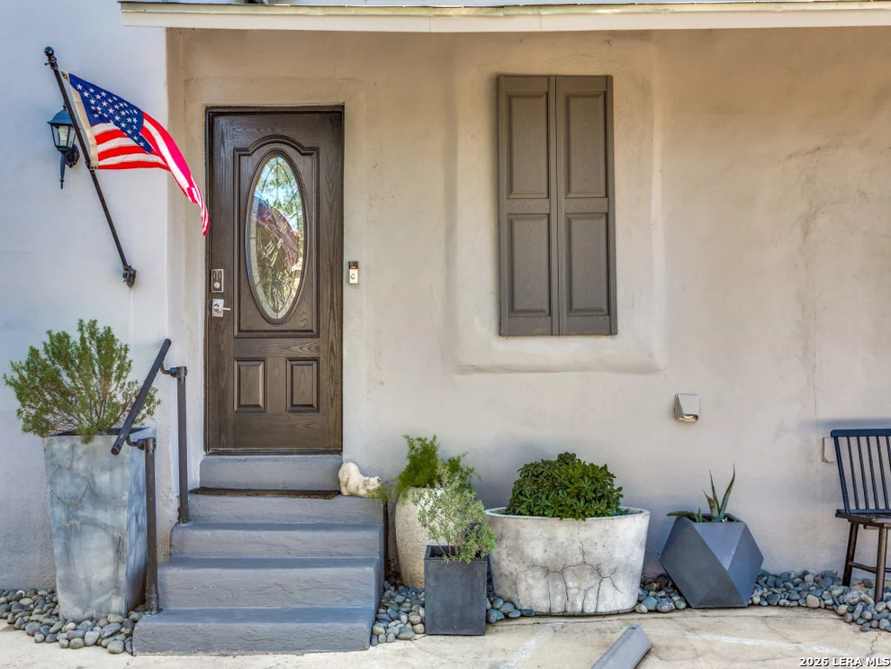 Unit for sale at 1030 Montana, San Antonio, TX 78203
