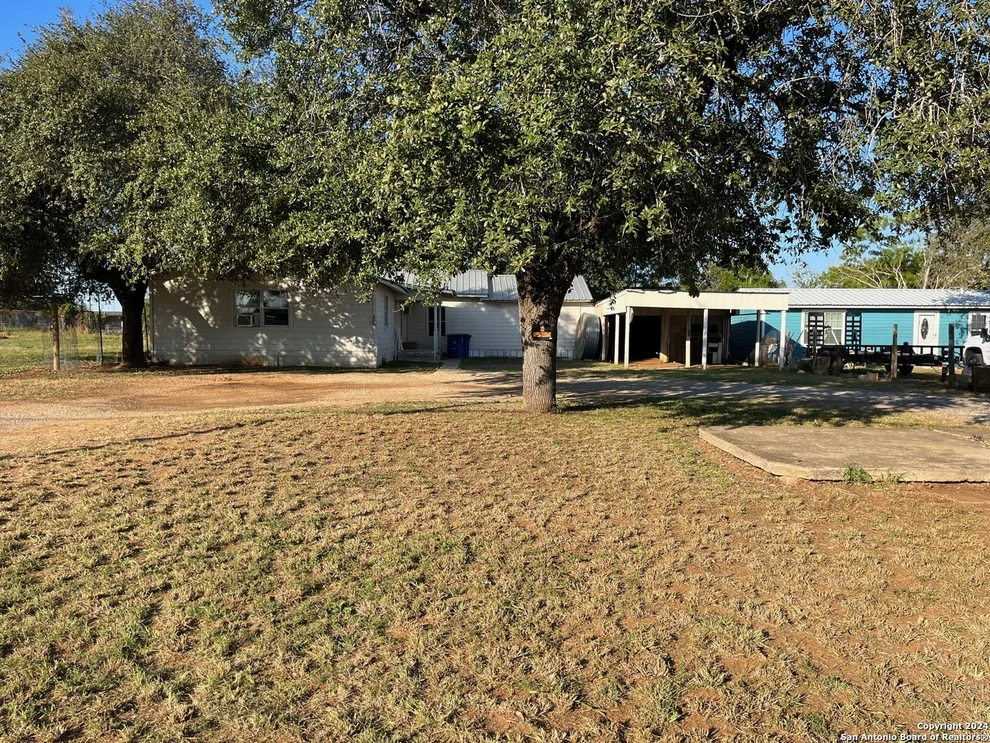 Unit for sale at 218 W White St., Dilley, TX 78017
