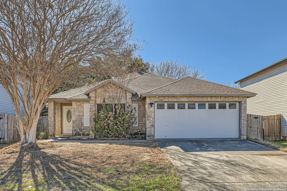 Unit for sale at 5147 Senisa Springs, San Antonio, TX 78251