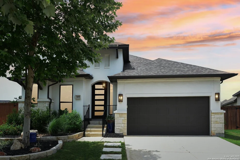 Unit for sale at 419 Catherine, New Braunfels, TX 78132