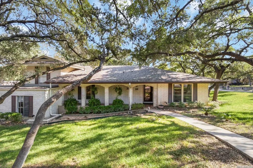 Unit for sale at 3246 CASTLEDALE DR, San Antonio, TX 78230