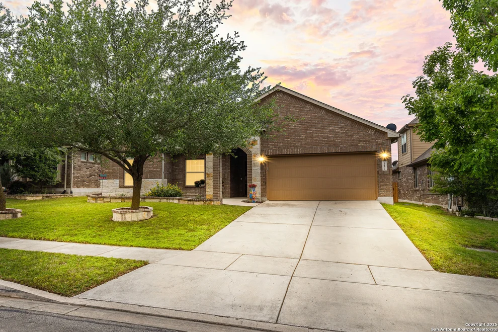 Unit for sale at 917 Miraflores, Cibolo, TX 78108