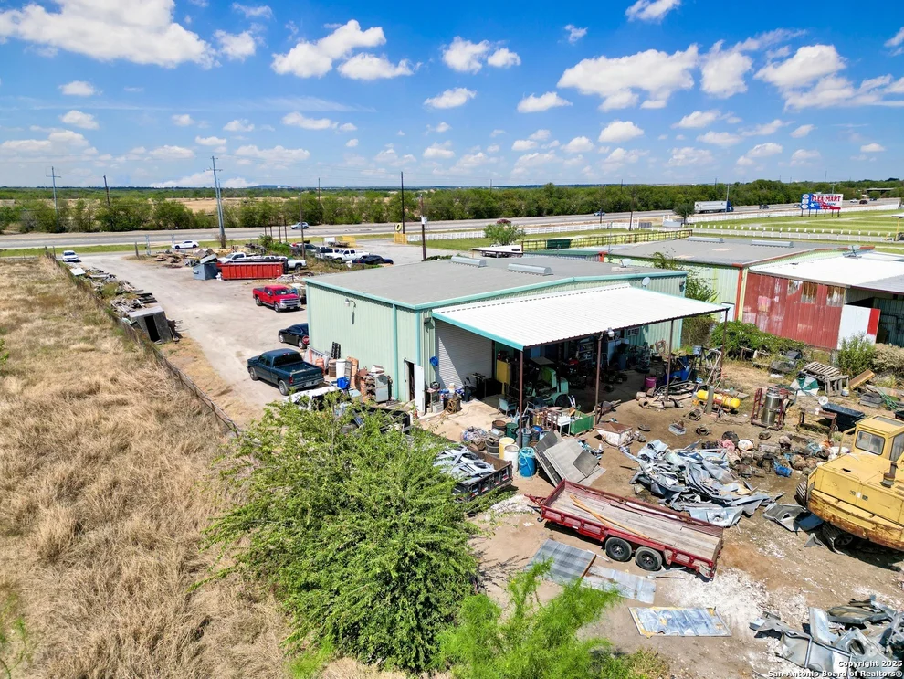 Unit for sale at 12540 S State Highway 16, San Antonio, TX 78224