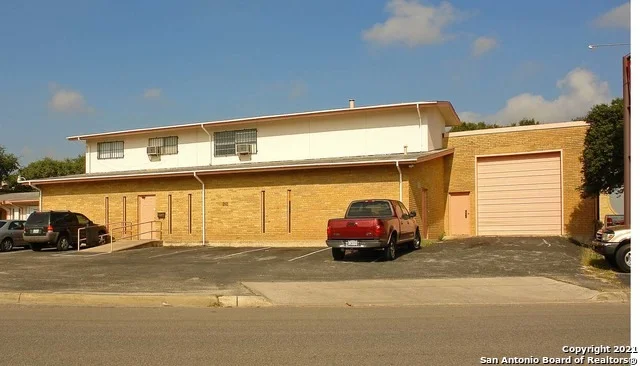 Unit for sale at 212 W RHAPSODY DR, San Antonio, TX 78216
