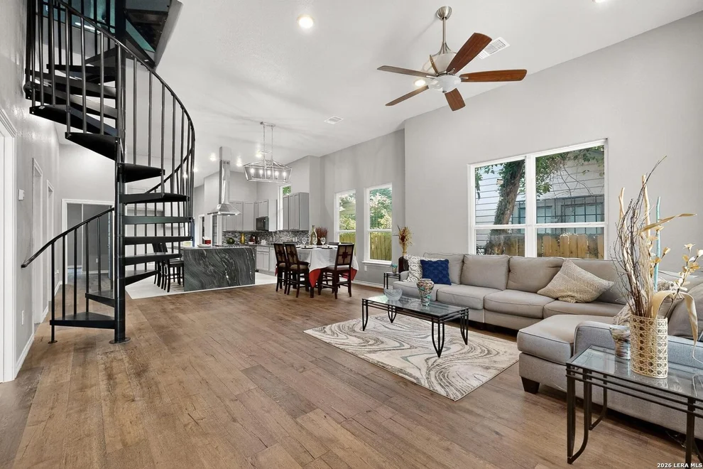 Unit for sale at 305 Spruce St, San Antonio, TX 78203