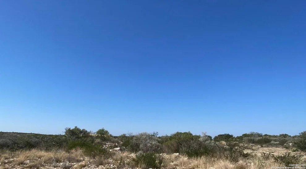 Unit for sale at 91 PALOMINO HILLS CIR, Uvalde, TX 78801