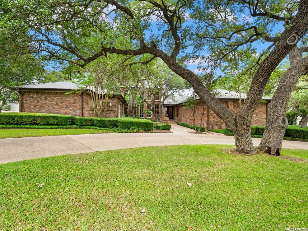 Unit for sale at 16 Galleria Drive, San Antonio, TX 78257