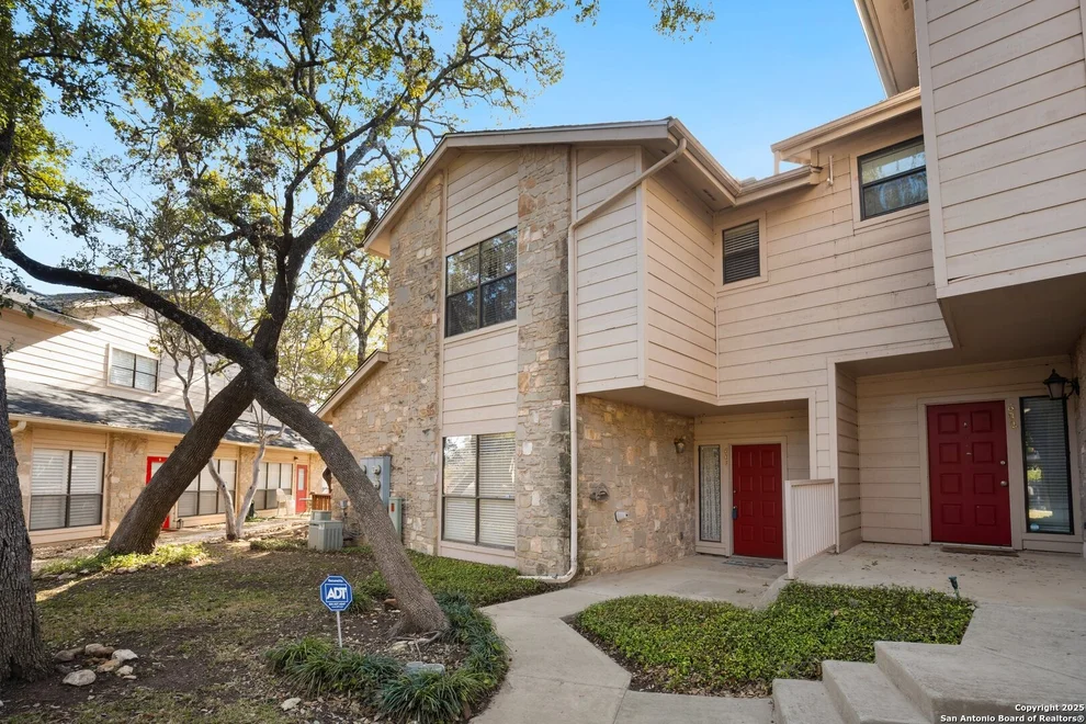 Unit for sale at 829 W BITTERS RD, San Antonio, TX 78216