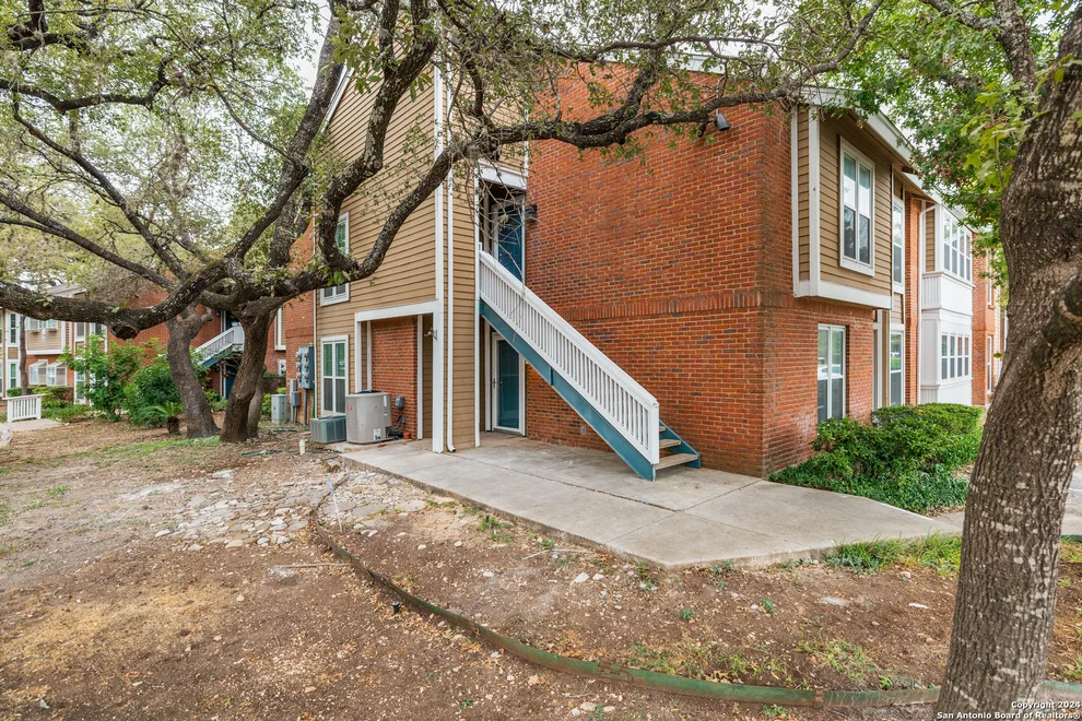 Unit for sale at 13130 BLANCO RD, San Antonio, TX 78216