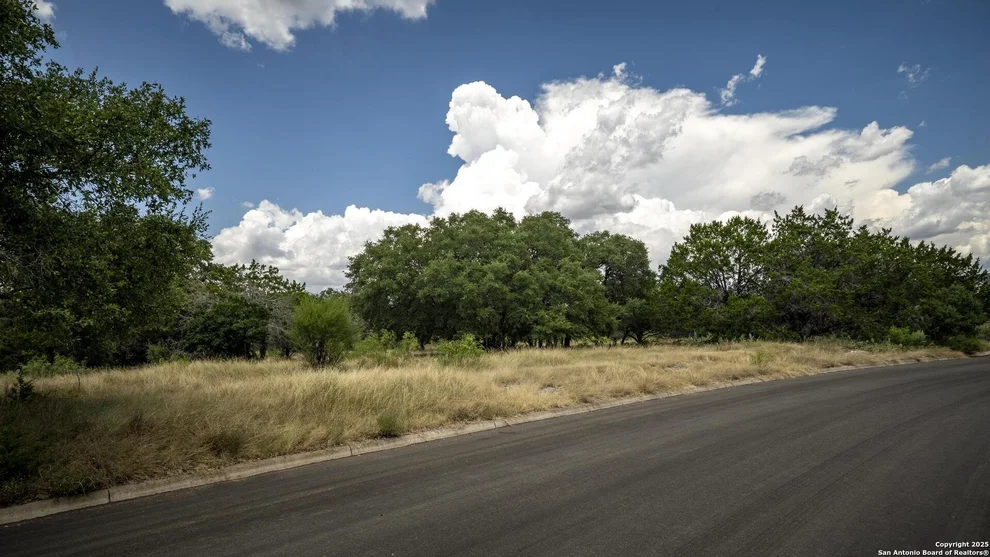 Unit for sale at 30661 WILD FIRE DR, Fair Oaks Ranch, TX 78015