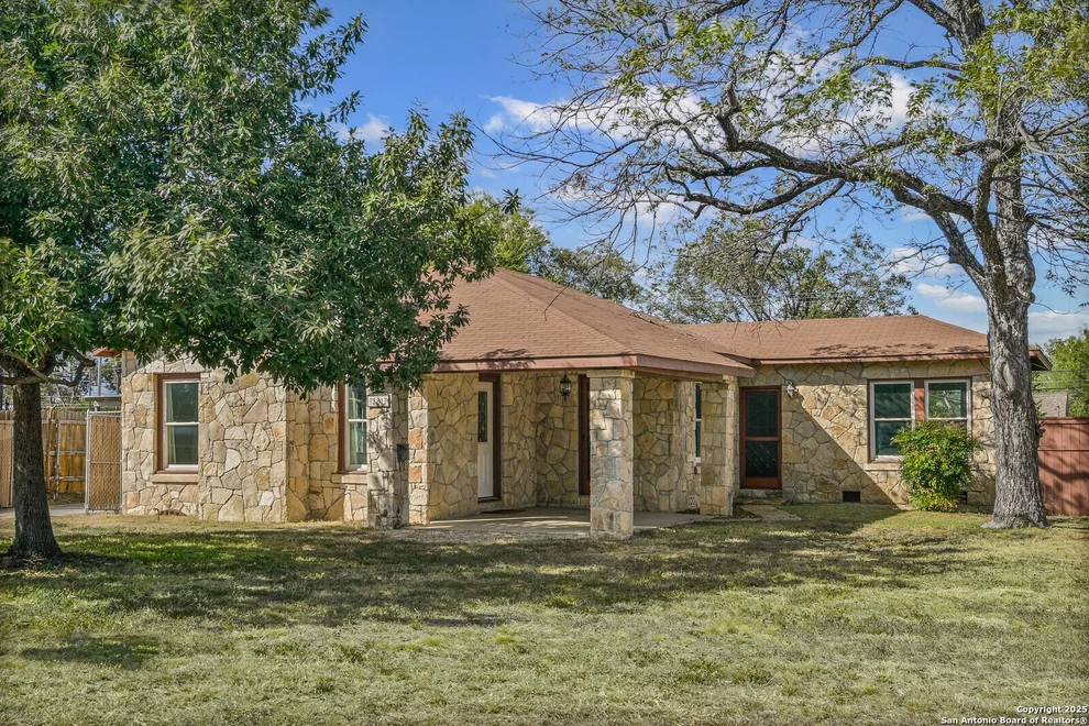 Unit for sale at 281 Hermine Blvd, San Antonio, TX 78212