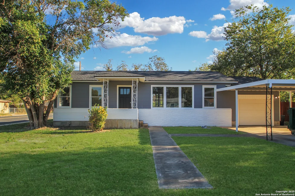 Unit for sale at 516 Aviation, Schertz, TX 78154