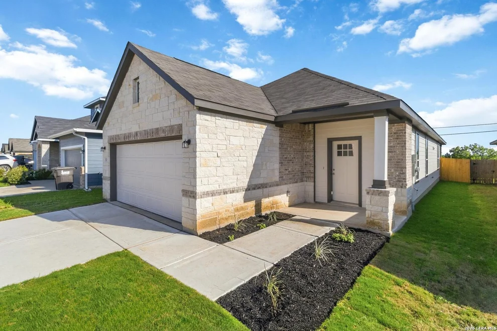 Unit for sale at 11122 Schmidt Lane, Converse, TX 78109