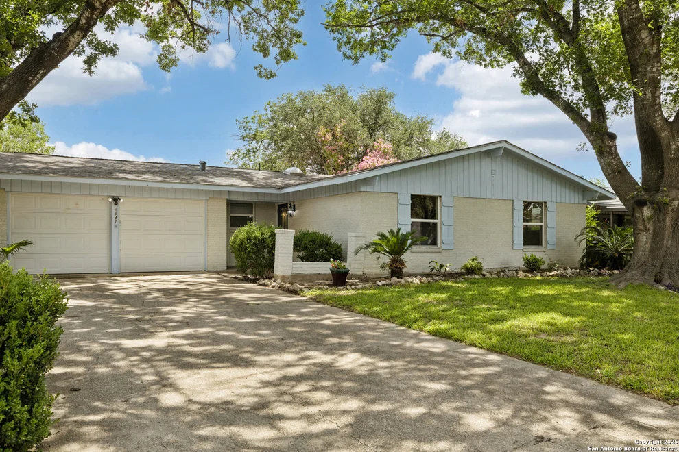 Unit for sale at 4427 Monaco, San Antonio, TX 78218