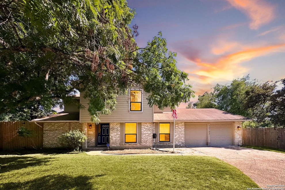 Unit for sale at 15102 oak loft, San Antonio, TX 78232