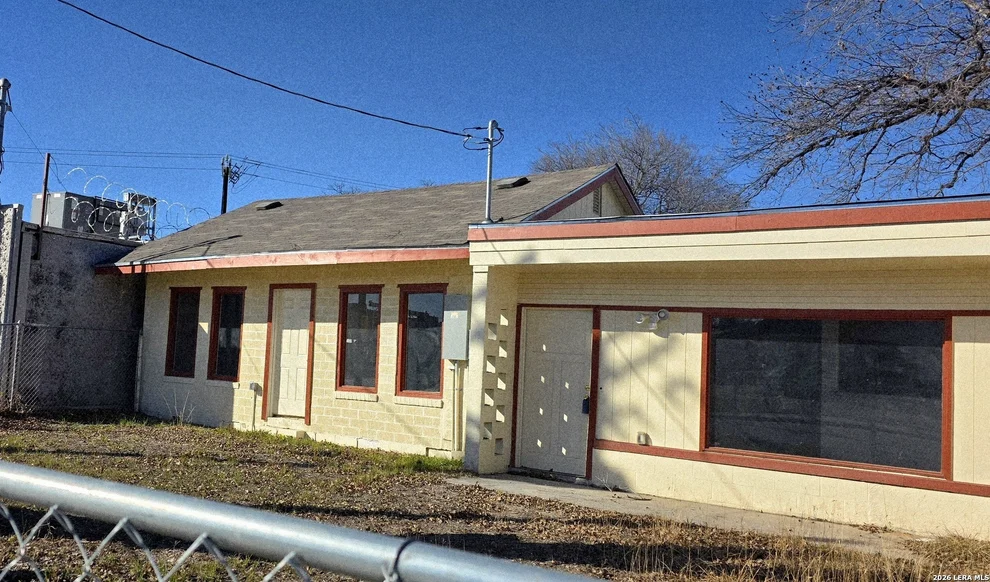 Unit for sale at 1211 Gladstone, San Antonio, TX 78225