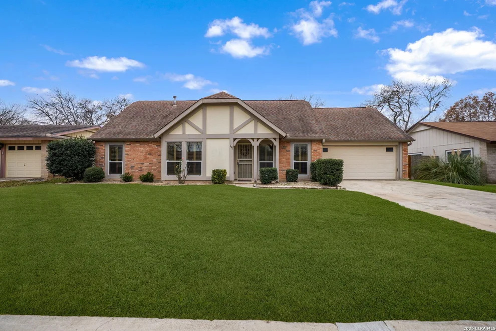 Unit for sale at 121 Fort Wayne, Universal City, TX 78148