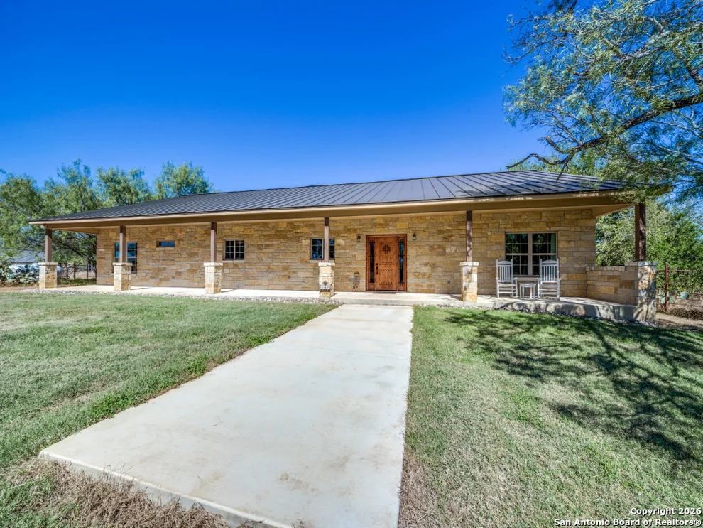 Unit for sale at 6472 Bluntzer Rd, Jourdanton, TX 78026