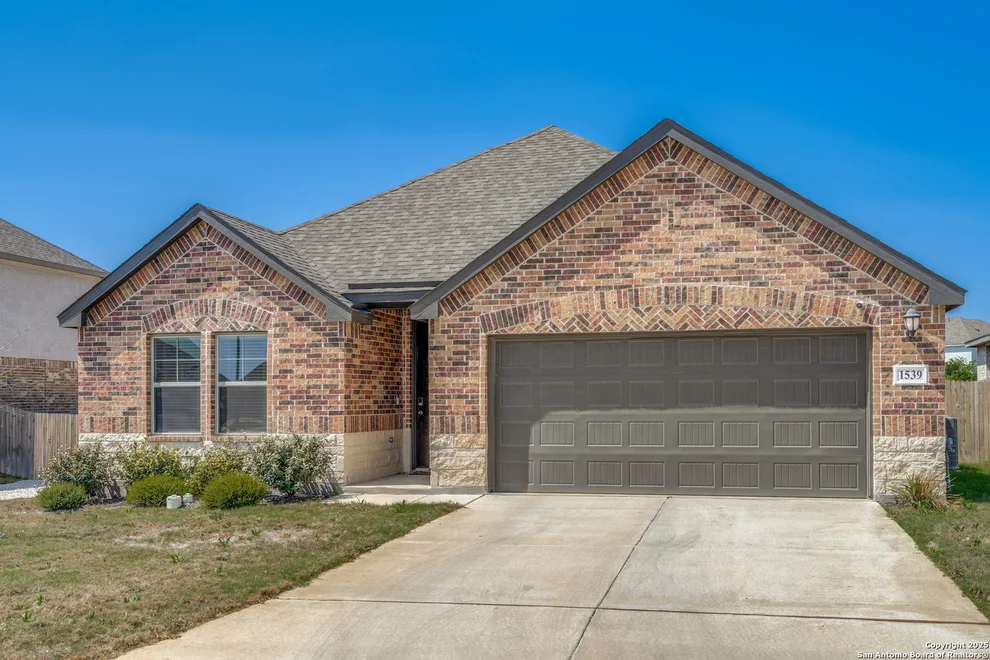 Unit for sale at 1539 Argon Way, San Antonio, TX 78245