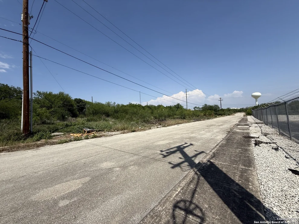 Unit for sale at 209 Jenull, San Antonio, TX 78202