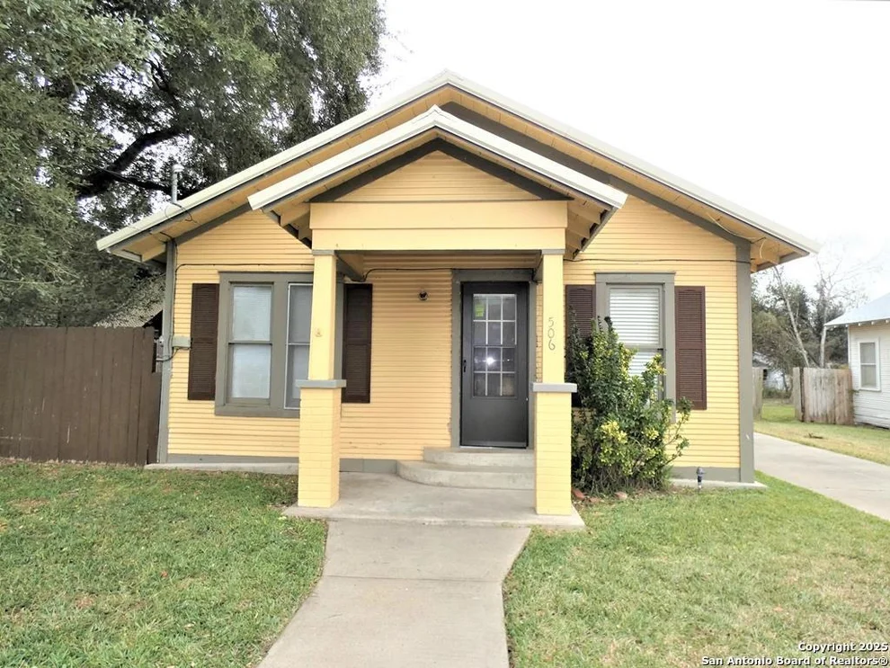 Unit for sale at 506 E Bowie, Beeville, TX 78102