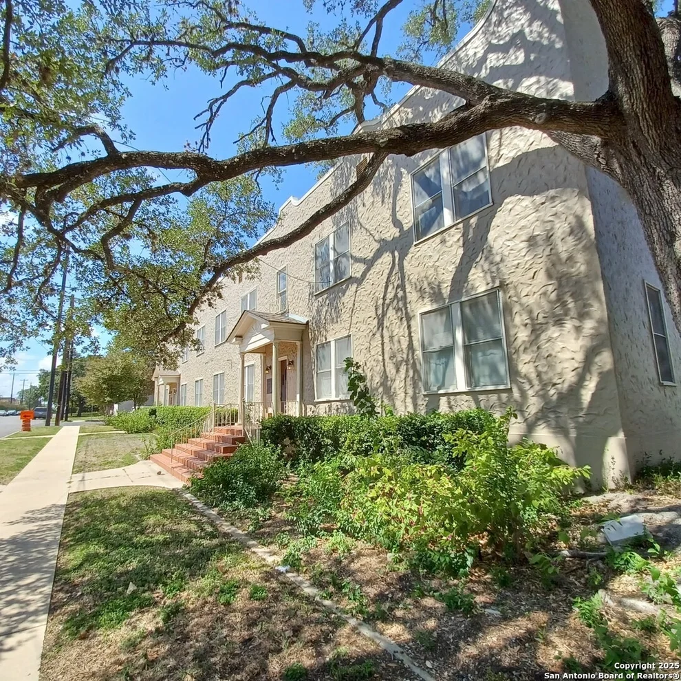Unit for sale at 127 W MAGNOLIA AVE, San Antonio, TX 78212