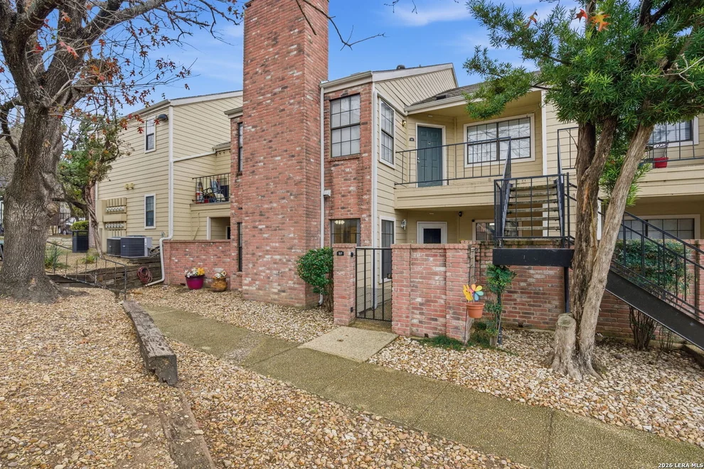 Unit for sale at 11610 Vance Jackson, San Antonio, TX 78230