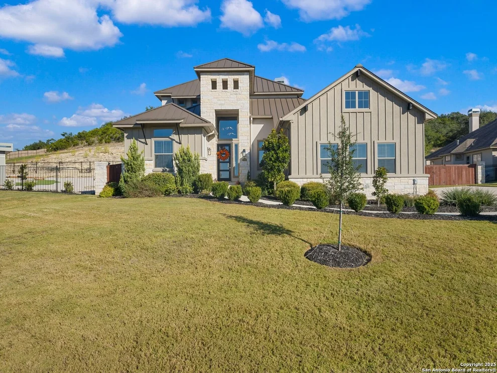 Unit for sale at 27220 Highland, San Antonio, TX 78260