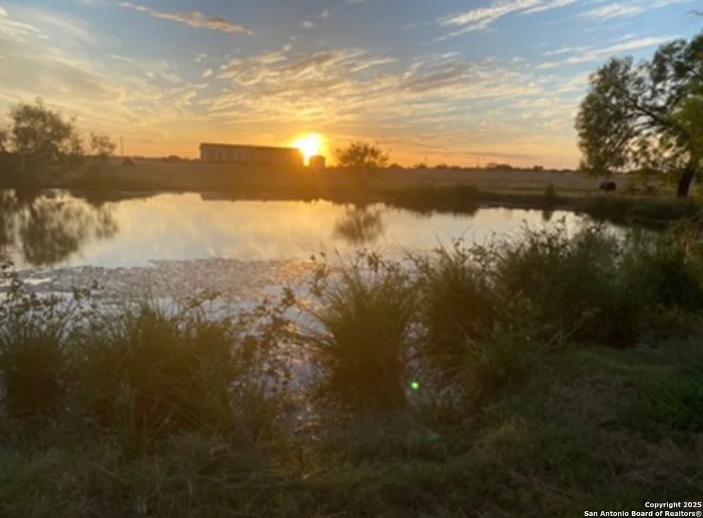 Unit for sale at 1978 CR 332, Charlotte, TX 78011