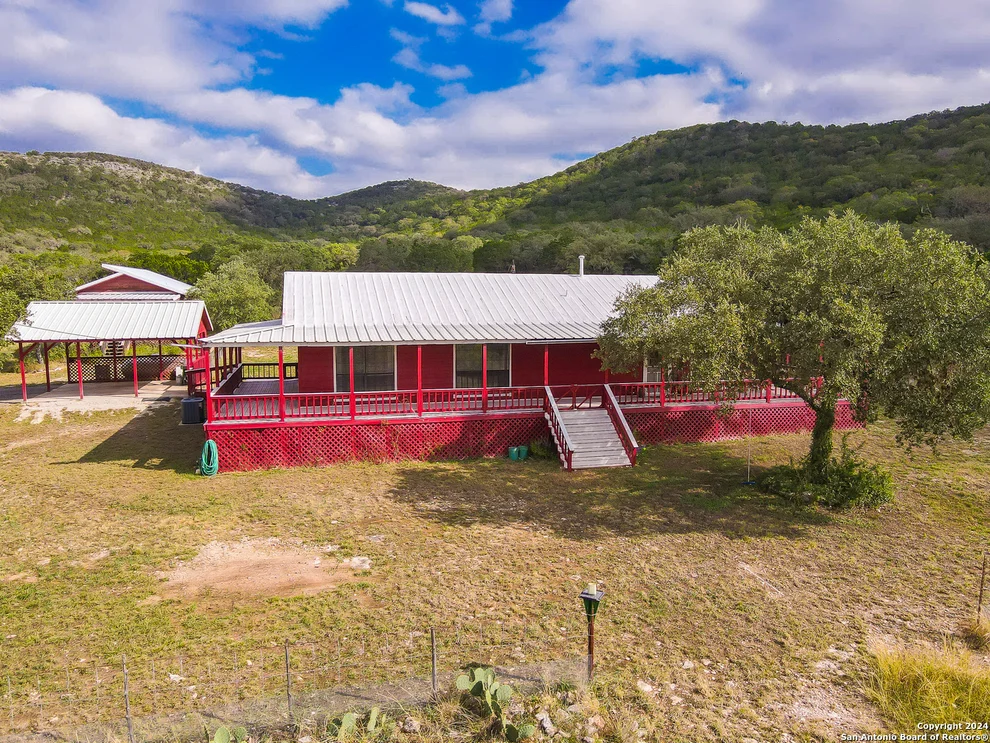Unit for sale at 504 RM 2748, ConCan, TX 78838