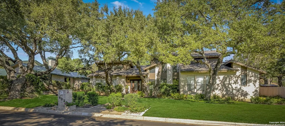 Unit for sale at 423 WOODWAY FOREST DR, San Antonio, TX 78216