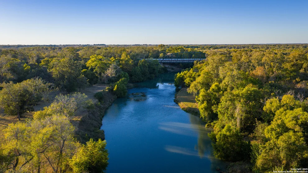 Unit for sale at 380 Clinton Rd, Cuero, TX 77954