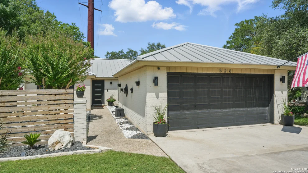 Unit for sale at 526 Oakwood Blvd, New Braunfels, TX 78130